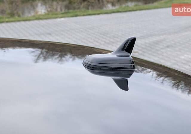 Чорний Ауді А4, об'ємом двигуна 1.98 л та пробігом 273 тис. км за 10350 $, фото 19 на Automoto.ua