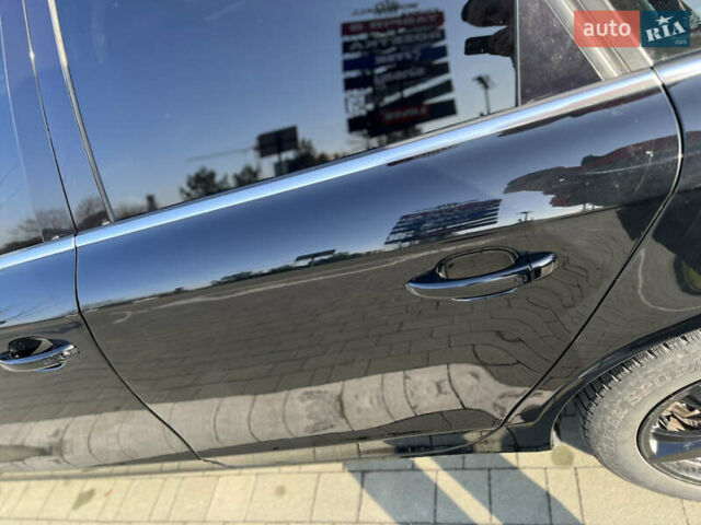 Чорний Ауді А4, об'ємом двигуна 1.98 л та пробігом 237 тис. км за 10300 $, фото 15 на Automoto.ua