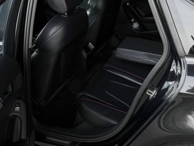 Чорний Ауді А4, об'ємом двигуна 1.8 л та пробігом 284 тис. км за 9200 $, фото 19 на Automoto.ua