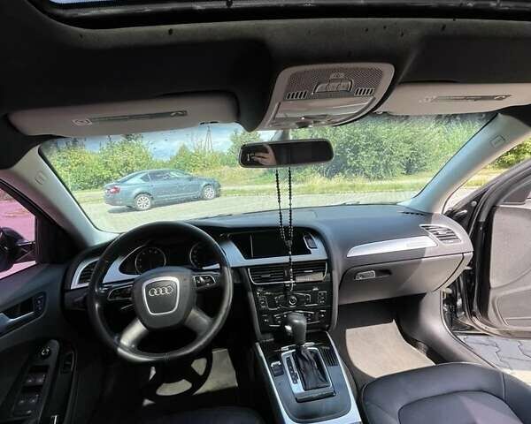 Чорний Ауді А4, об'ємом двигуна 2 л та пробігом 290 тис. км за 9700 $, фото 2 на Automoto.ua