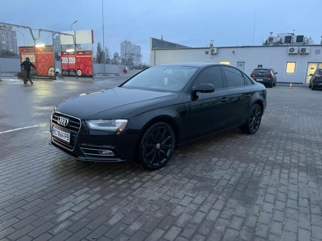 Чорний Ауді А4, об'ємом двигуна 2 л та пробігом 232 тис. км за 10000 $, фото 4 на Automoto.ua