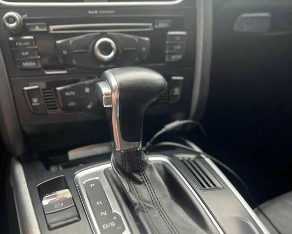 Ауди А4 2012 в Львове на Automoto.ua Черный Ауди А4, объемом двигателя 1.98 л и пробегом 250 тыс. км за 11050 $, фото 12 на Automoto.ua