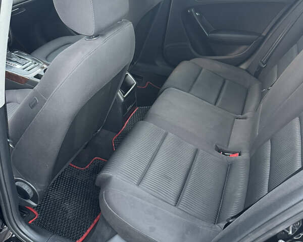 Черный Ауди А4, объемом двигателя 1.8 л и пробегом 250 тыс. км за 9500 $, фото 13 на Automoto.ua