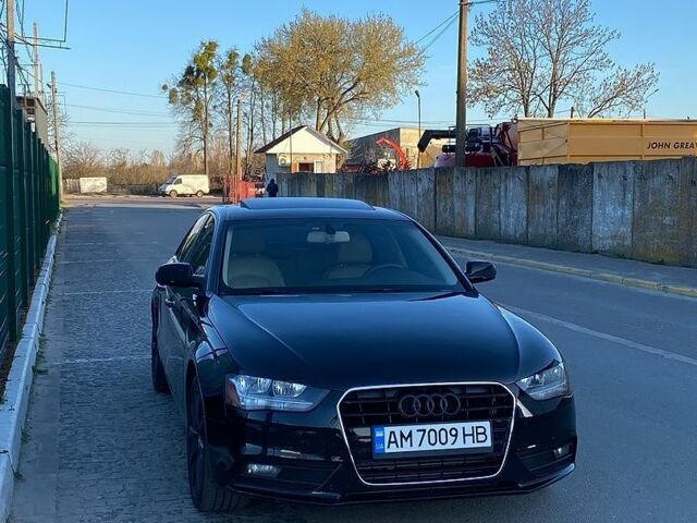 Чорний Ауді А4, об'ємом двигуна 2 л та пробігом 249 тис. км за 10000 $, фото 4 на Automoto.ua