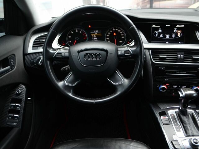 Чорний Ауді А4, об'ємом двигуна 2 л та пробігом 230 тис. км за 13000 $, фото 3 на Automoto.ua