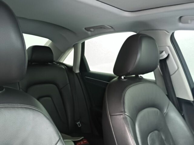 Черный Ауди А4, объемом двигателя 0 л и пробегом 230 тыс. км за 12500 $, фото 4 на Automoto.ua