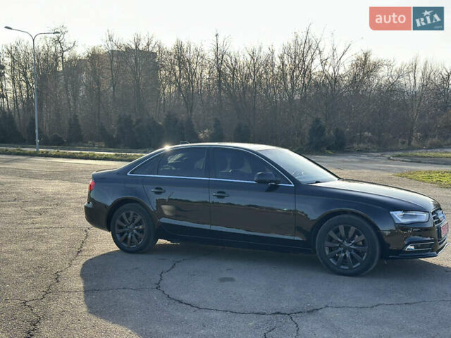 Черный Ауди А4, объемом двигателя 1.98 л и пробегом 188 тыс. км за 12200 $, фото 5 на Automoto.ua