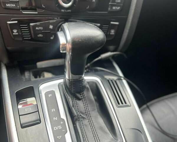 Ауди А4 2012 в Львове на Automoto.ua Черный Ауди А4, объемом двигателя 1.98 л и пробегом 250 тыс. км за 11050 $, фото 15 на Automoto.ua