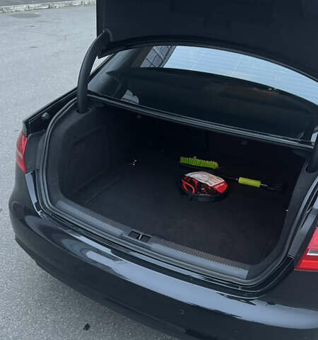 Чорний Ауді А4, об'ємом двигуна 1.98 л та пробігом 188 тис. км за 13500 $, фото 6 на Automoto.ua