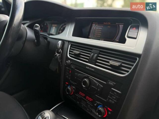 Чорний Ауді А4, об'ємом двигуна 1.97 л та пробігом 257 тис. км за 13000 $, фото 21 на Automoto.ua