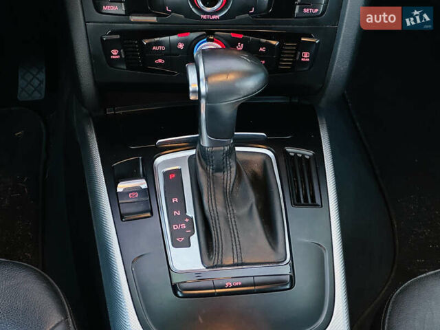 Чорний Ауді А4, об'ємом двигуна 2 л та пробігом 230 тис. км за 10999 $, фото 31 на Automoto.ua