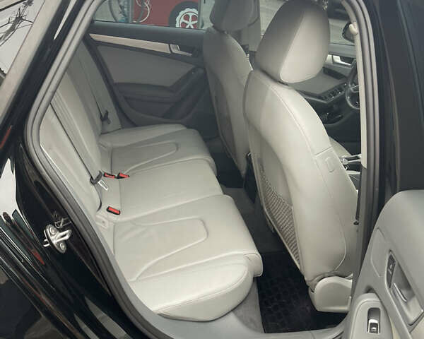 Черный Ауди А4, объемом двигателя 1.98 л и пробегом 183 тыс. км за 14000 $, фото 7 на Automoto.ua