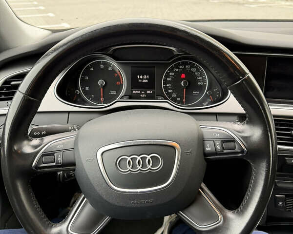 Чорний Ауді А4, об'ємом двигуна 1.98 л та пробігом 203 тис. км за 11000 $, фото 18 на Automoto.ua