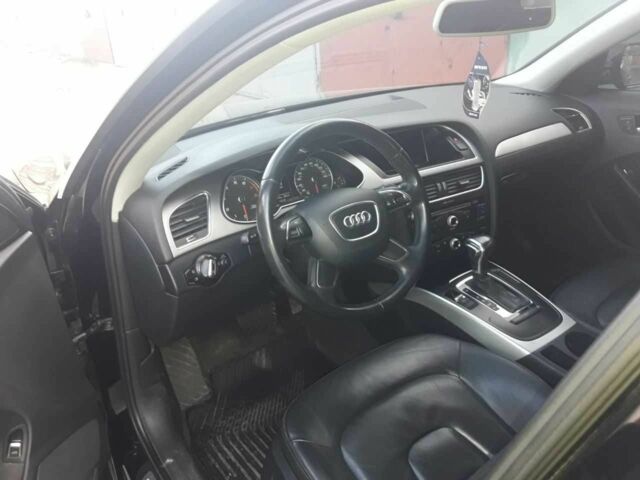 Чорний Ауді А4, об'ємом двигуна 2 л та пробігом 170 тис. км за 15000 $, фото 5 на Automoto.ua