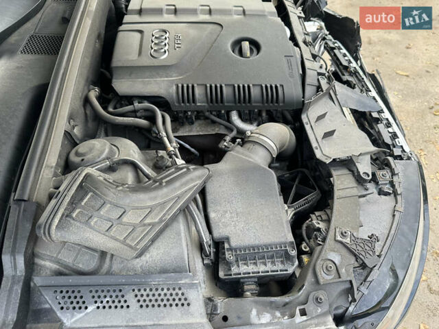 Чорний Ауді А4, об'ємом двигуна 2 л та пробігом 152 тис. км за 9700 $, фото 4 на Automoto.ua