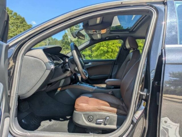 Черный Ауди А4, объемом двигателя 2 л и пробегом 82 тыс. км за 3750 $, фото 10 на Automoto.ua