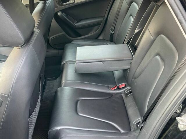 Черный Ауди А4, объемом двигателя 2 л и пробегом 195 тыс. км за 11700 $, фото 4 на Automoto.ua