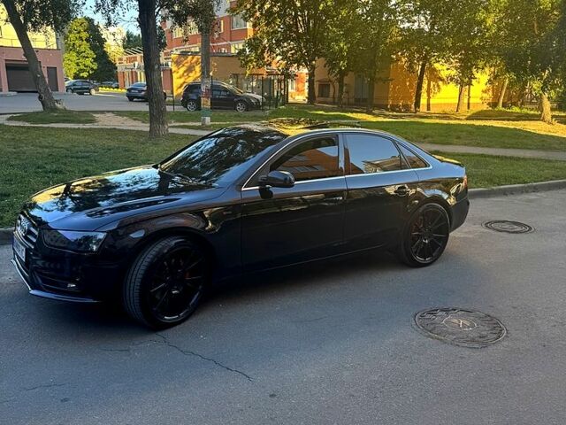 Чорний Ауді А4, об'ємом двигуна 2 л та пробігом 150 тис. км за 13500 $, фото 8 на Automoto.ua