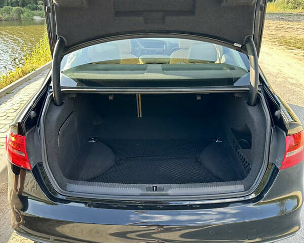 Ауди А4 2013 в Львове на Automoto.ua Черный Ауди А4, объемом двигателя 1.98 л и пробегом 130 тыс. км за 14500 $, фото 35 на Automoto.ua