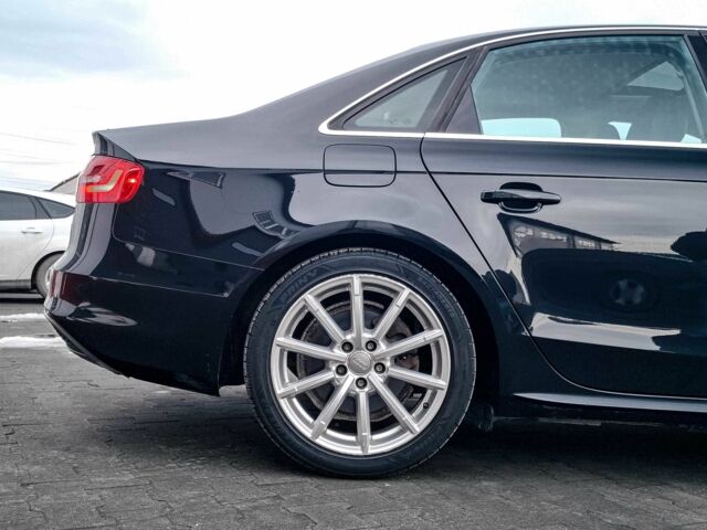 Черный Ауди А4, объемом двигателя 2 л и пробегом 219 тыс. км за 12200 $, фото 5 на Automoto.ua