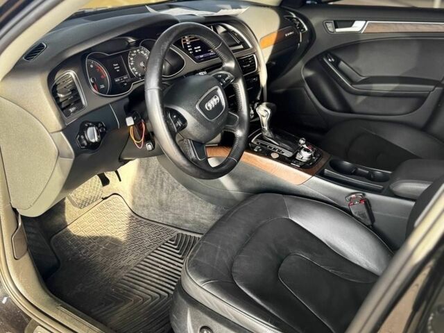 Черный Ауди А4, объемом двигателя 0 л и пробегом 185 тыс. км за 12800 $, фото 5 на Automoto.ua