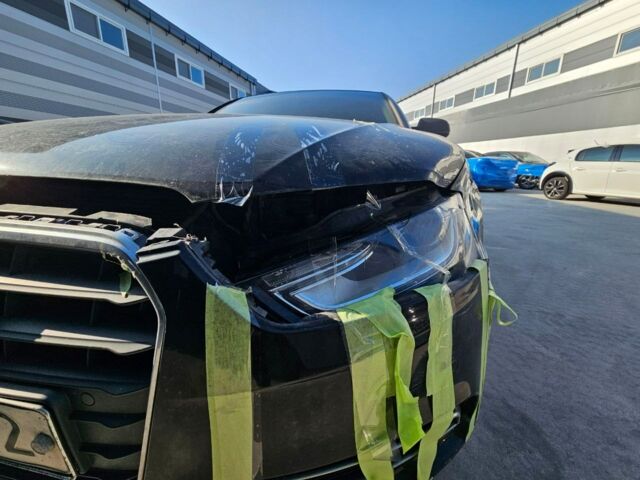 Черный Ауди А4, объемом двигателя 2 л и пробегом 125 тыс. км за 12300 $, фото 25 на Automoto.ua