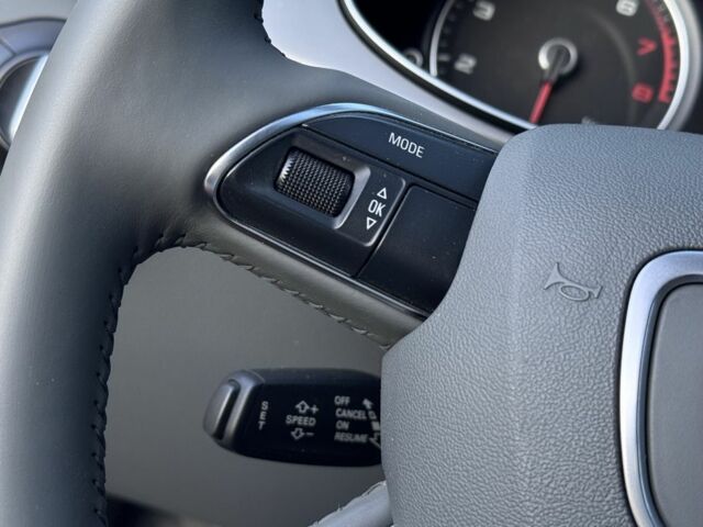 Чорний Ауді А4, об'ємом двигуна 2 л та пробігом 200 тис. км за 11700 $, фото 17 на Automoto.ua