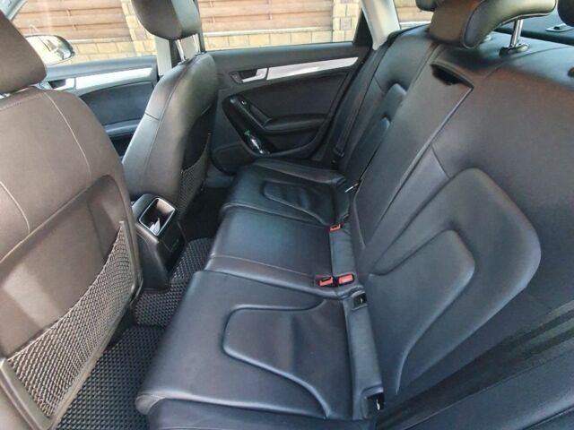 Черный Ауди А4, объемом двигателя 2 л и пробегом 190 тыс. км за 11000 $, фото 5 на Automoto.ua