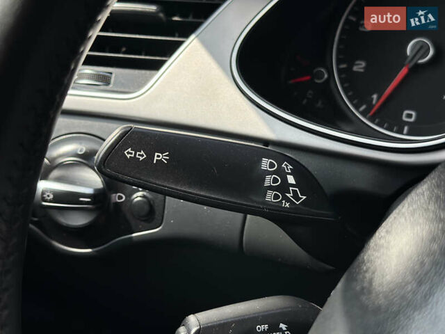 Чорний Ауді А4, об'ємом двигуна 1.98 л та пробігом 222 тис. км за 12500 $, фото 45 на Automoto.ua