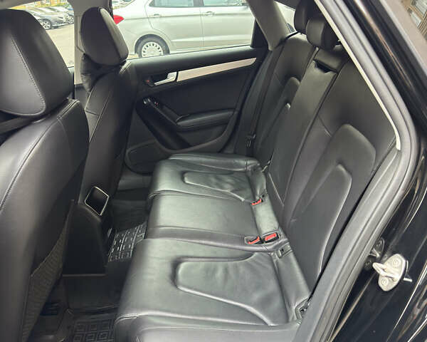 Черный Ауди А4, объемом двигателя 1.98 л и пробегом 199 тыс. км за 12700 $, фото 7 на Automoto.ua