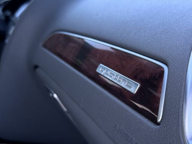 Чорний Ауді А4, об'ємом двигуна 2 л та пробігом 200 тис. км за 11700 $, фото 13 на Automoto.ua