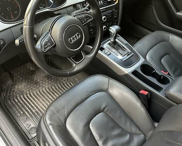 Чорний Ауді А4, об'ємом двигуна 2 л та пробігом 135 тис. км за 14500 $, фото 3 на Automoto.ua