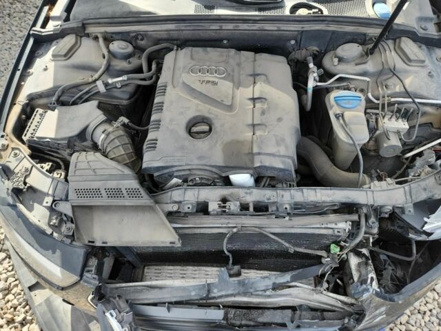 Ауді А4 2013 у Львові на Automoto.ua Чорний Ауді А4, об'ємом двигуна 2 л та пробігом 120 тис. км за 8000 $, фото 7 на Automoto.ua