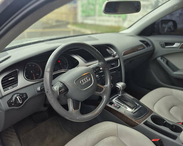 Черный Ауди А4, объемом двигателя 1.98 л и пробегом 213 тыс. км за 9700 $, фото 14 на Automoto.ua