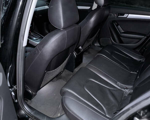 Черный Ауди А4, объемом двигателя 1.98 л и пробегом 168 тыс. км за 8850 $, фото 6 на Automoto.ua