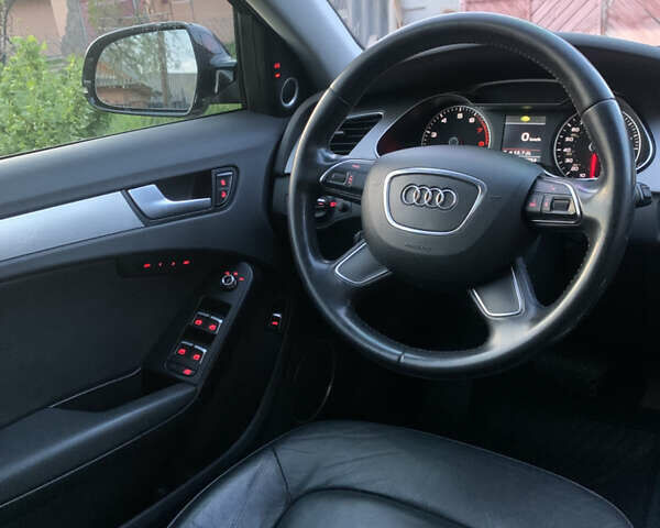 Чорний Ауді А4, об'ємом двигуна 1.98 л та пробігом 190 тис. км за 13000 $, фото 30 на Automoto.ua