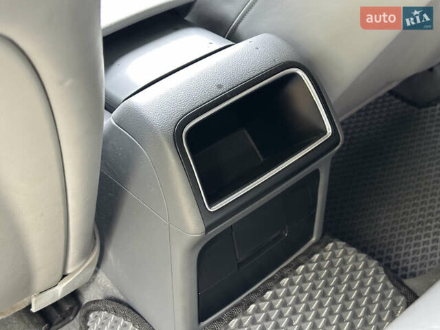 Ауди А4 2013 в Ровно на Automoto.ua Черный Ауди А4, объемом двигателя 1.98 л и пробегом 138 тыс. км за 11000 $, фото 38 на Automoto.ua