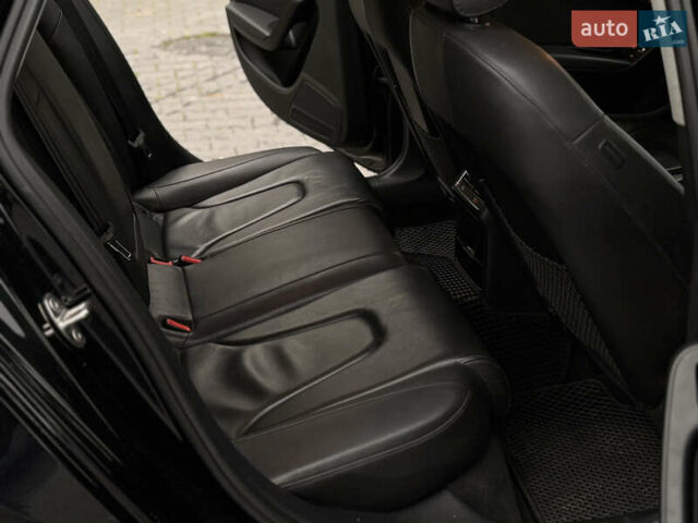 Черный Ауди А4, объемом двигателя 2 л и пробегом 255 тыс. км за 11500 $, фото 19 на Automoto.ua