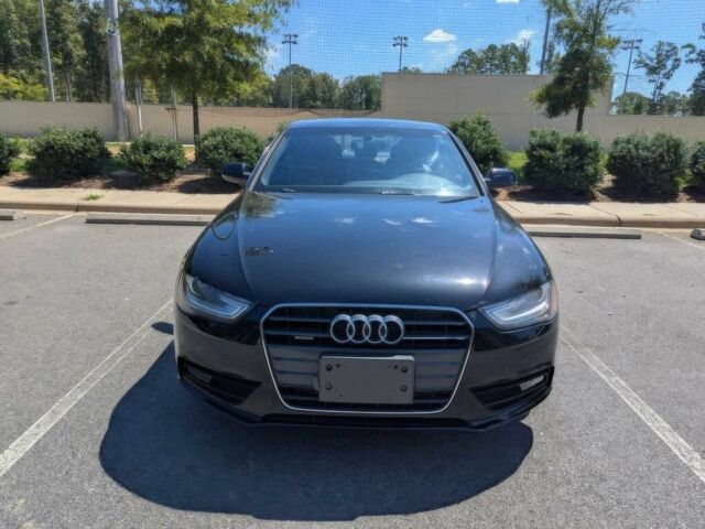 Черный Ауди А4, объемом двигателя 2 л и пробегом 82 тыс. км за 3750 $, фото 1 на Automoto.ua