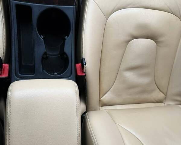 Черный Ауди А4, объемом двигателя 1.98 л и пробегом 260 тыс. км за 12500 $, фото 12 на Automoto.ua