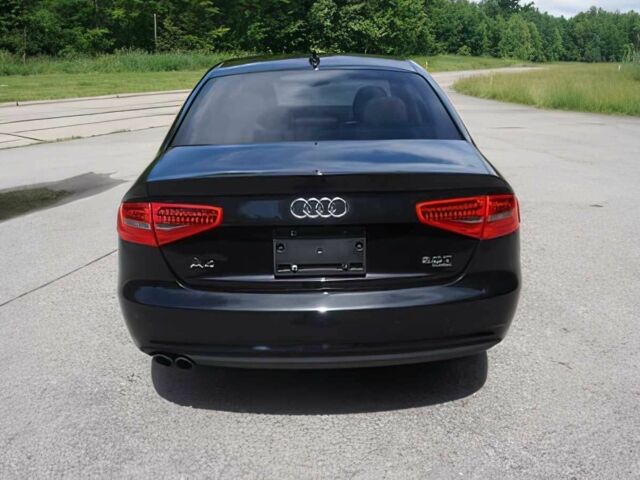 Чорний Ауді А4, об'ємом двигуна 2 л та пробігом 81 тис. км за 7300 $, фото 4 на Automoto.ua