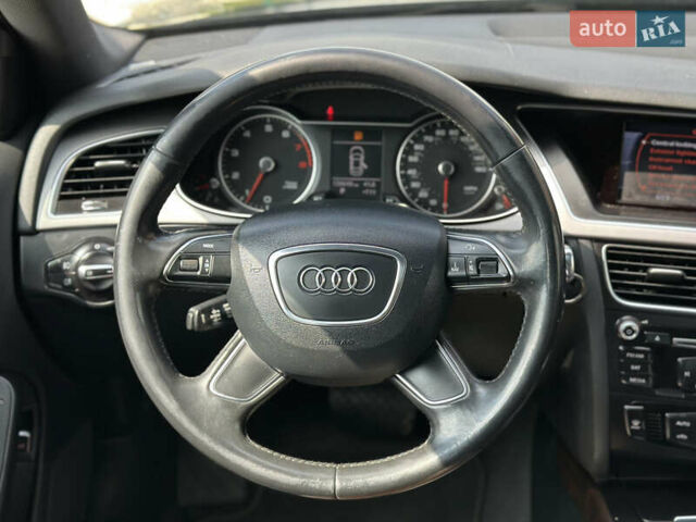 Чорний Ауді А4, об'ємом двигуна 1.98 л та пробігом 222 тис. км за 12500 $, фото 42 на Automoto.ua