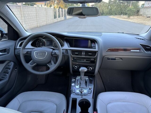 Чорний Ауді А4, об'ємом двигуна 2 л та пробігом 200 тис. км за 11700 $, фото 15 на Automoto.ua