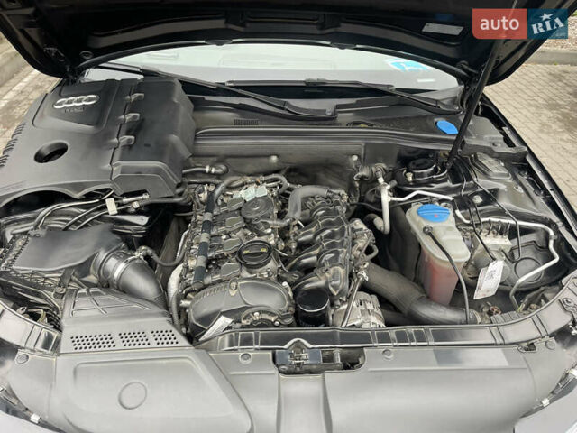 Черный Ауди А4, объемом двигателя 1.98 л и пробегом 183 тыс. км за 14000 $, фото 2 на Automoto.ua