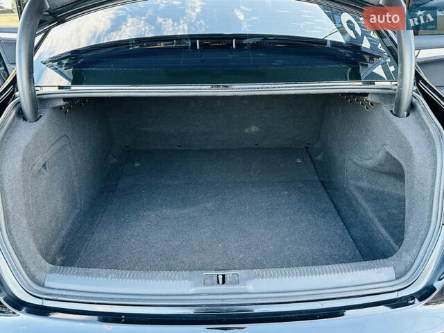 Чорний Ауді А4, об'ємом двигуна 2 л та пробігом 230 тис. км за 10999 $, фото 42 на Automoto.ua