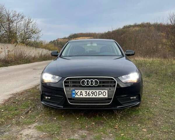 Черный Ауди А4, объемом двигателя 2 л и пробегом 195 тыс. км за 11700 $, фото 7 на Automoto.ua