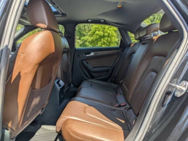 Черный Ауди А4, объемом двигателя 2 л и пробегом 82 тыс. км за 3750 $, фото 12 на Automoto.ua
