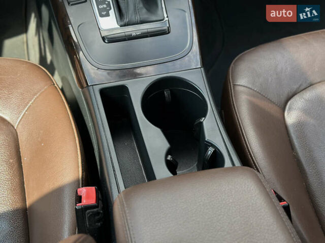 Чорний Ауді А4, об'ємом двигуна 1.98 л та пробігом 222 тис. км за 12500 $, фото 53 на Automoto.ua