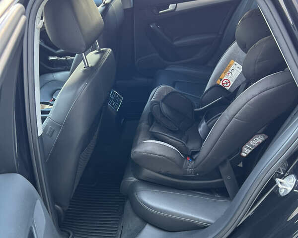 Чорний Ауді А4, об'ємом двигуна 1.98 л та пробігом 164 тис. км за 11900 $, фото 7 на Automoto.ua