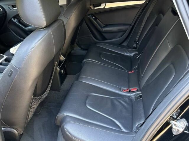 Ауді А4 2013 у Одесі на Automoto.ua Чорний Ауді А4, об'ємом двигуна 2 л та пробігом 172 тис. км за 14500 $, фото 6 на Automoto.ua